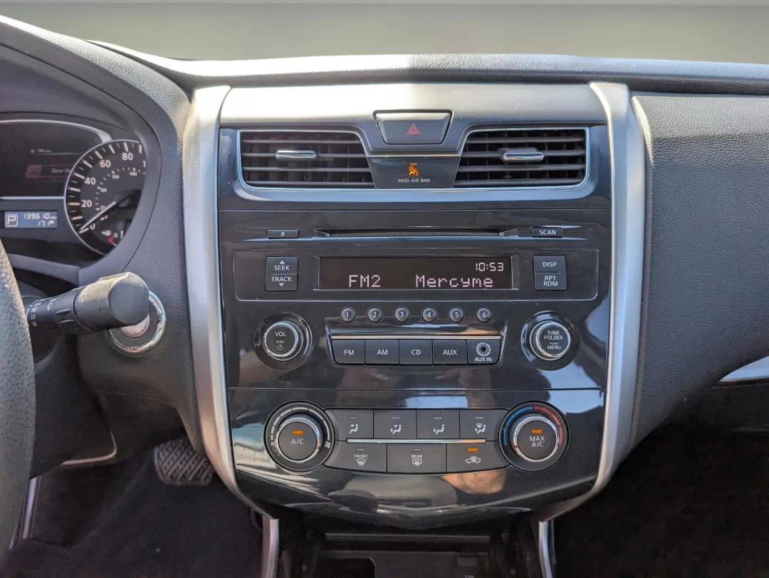 2014 /Charcoal Nissan Altima 2.5 S (1N4AL3AP3EN) with an Other engine, located at 7000 Northlake Connector, Columbus, GA, 31904, (706) 987-8085, 32.524975, -84.978134 - **Discover Your Next Adventure with the 2014 Nissan Altima at Gils Auto - Phenix City!**<br /> <br /> Are you in search of a reliable sedan that fits perfectly into your busy lifestyle? Look no further than this 2014 Nissan Altima 2.5 S, available now at Gils Auto, your trusted Buy Here Pay Here dea - Photo#14