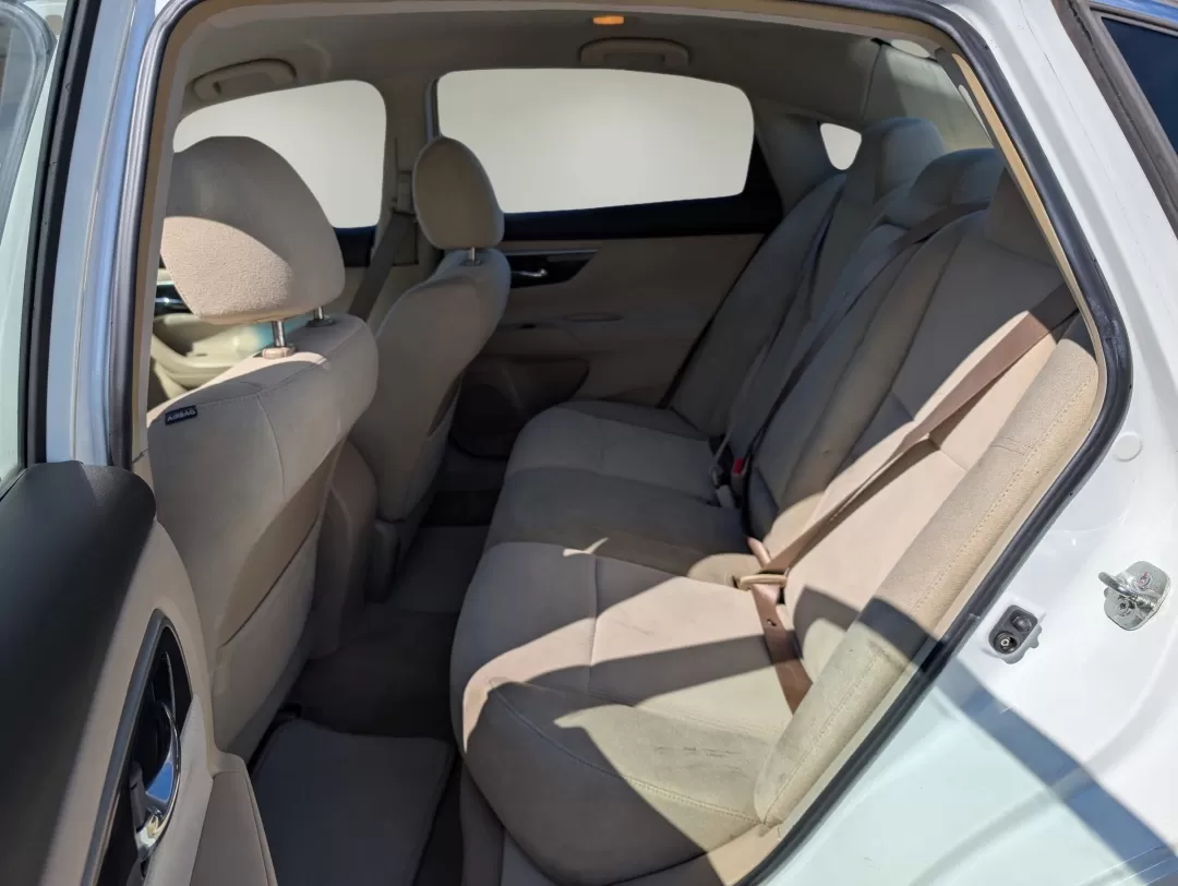 2013 /Beige Nissan Altima 2.5 S (1N4AL3APXDN) with an Other engine, located at 5115 14th Ave., Columbus, GA, 31904, (706) 323-0345, 32.511494, -84.971046 - 2013 Nissan Altima 2.5 S - Photo#10