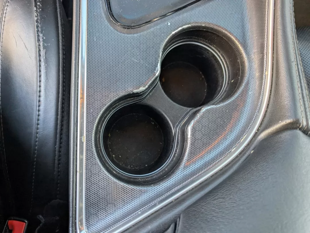 2015 /Black Dodge Challenger SXT Plus (2C3CDZBG5FH) with an Other engine, located at 804 22nd Ave, Phenix City, AL, 36870, (334) 297-1860, 32.484749, -85.024475 - Elevate your driving experience with the thrilling 2015 Dodge Challenger SXT Plus, now available at Gils Auto in Phenix City, AL. This coupe is not just a vehicle; it's a lifestyle choice for those who crave performance, style, and the freedom of the open road. Whether you're taking the family for a - Photo#14