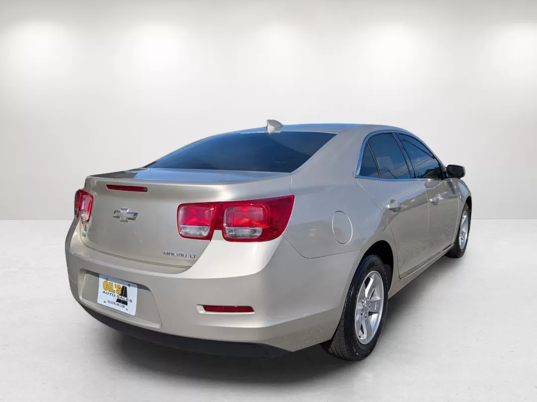 2015 /Cocoa/Light Neutral Chevrolet Malibu LT (1G11C5SLXFF) with an Other engine, located at 804 22nd Ave, Phenix City, AL, 36870, (334) 297-1860, 32.484749, -85.024475 - Experience the perfect blend of comfort, efficiency, and style with the 2015 Chevrolet Malibu LT, available now at Gils Auto in Phenix City, AL. This versatile sedan is ideal for anyone looking to enhance their daily commute, family outings, or weekend adventures without breaking the bank. With a re - Photo#4