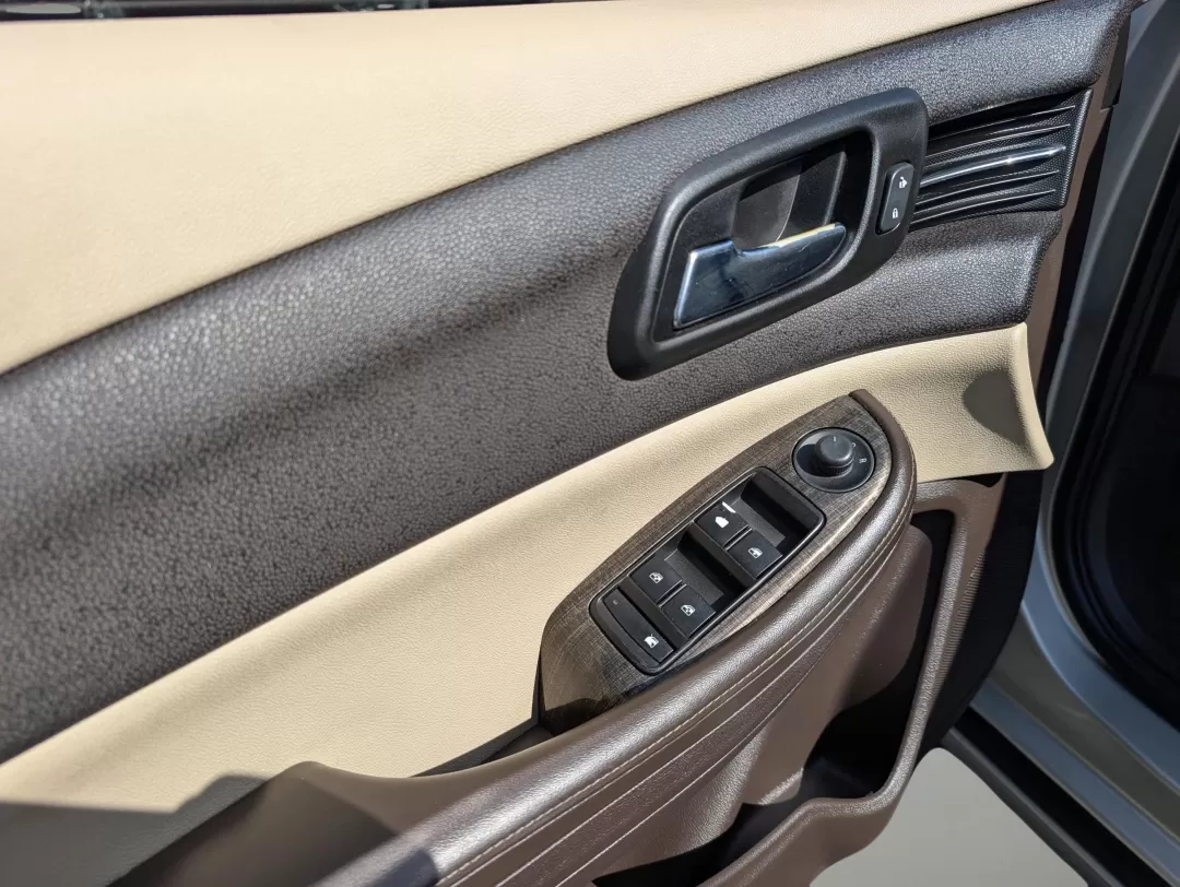 2015 /Cocoa/Light Neutral Chevrolet Malibu LT (1G11C5SLXFF) with an Other engine, located at 804 22nd Ave, Phenix City, AL, 36870, (334) 297-1860, 32.484749, -85.024475 - Experience the perfect blend of comfort, efficiency, and style with the 2015 Chevrolet Malibu LT, available now at Gils Auto in Phenix City, AL. This versatile sedan is ideal for anyone looking to enhance their daily commute, family outings, or weekend adventures without breaking the bank. With a re - Photo#8