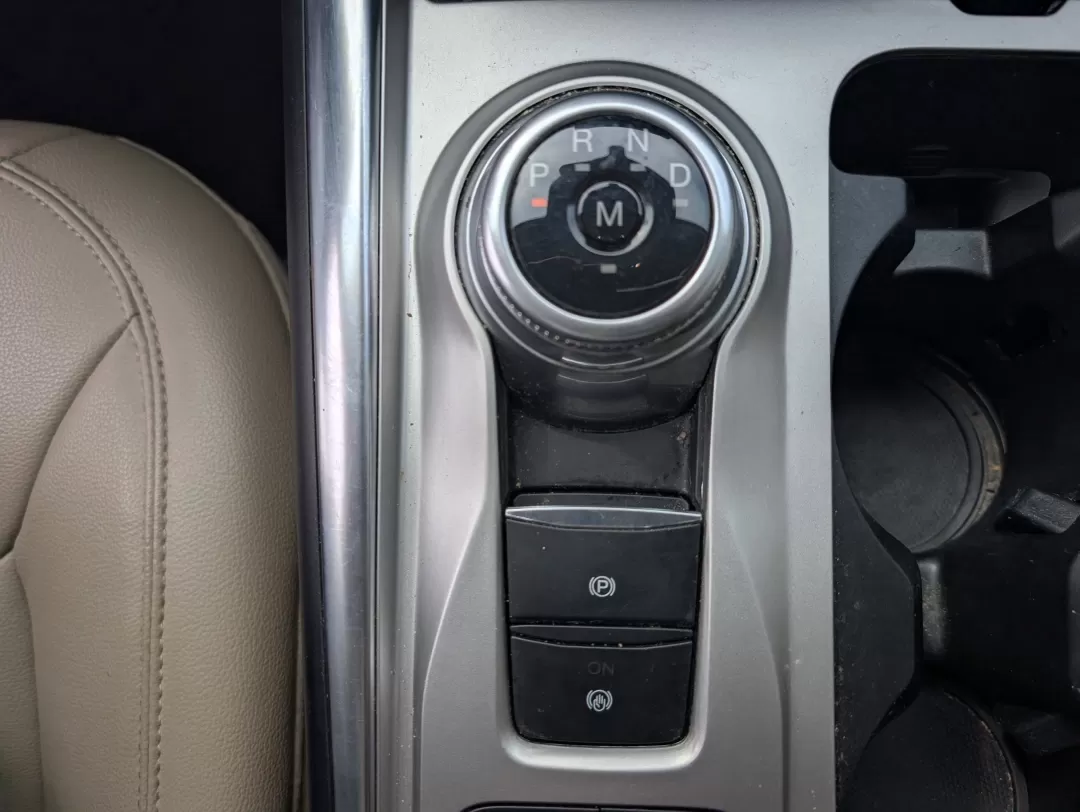 2020 Ford Explorer XLT (1FMSK7DH1LG) with an Other engine, located at 804 22nd Ave, Phenix City, AL, 36870, (334) 297-1860, 32.484749, -85.024475 - **Discover Adventure with the 2020 Ford Explorer XLT at Gils Auto in Phenix City, AL!**<br /> <br /> Are you ready to elevate your family adventures and weekend getaways? The 2020 Ford Explorer XLT, a standout SUV, is designed for those who crave versatility and comfort on the road. Whether you're n - Photo#14