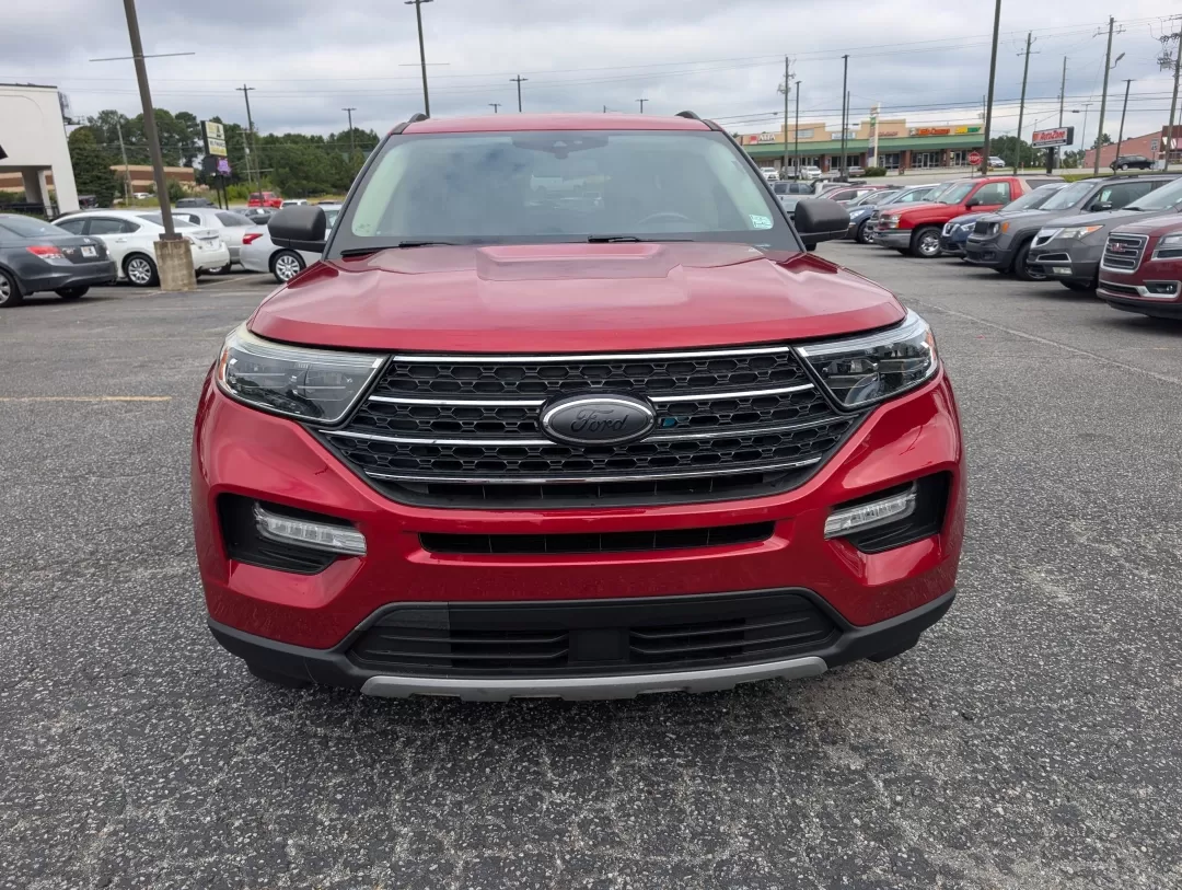 2020 Ford Explorer XLT (1FMSK7DH1LG) with an Other engine, located at 3959 U.S. 80 W, Phenix City, AL, 36870, (334) 297-4885, 32.469296, -85.135185 - **Discover Adventure with the 2020 Ford Explorer XLT at Gils Auto in Phenix City, AL!**<br /> <br /> Are you ready to elevate your family adventures and weekend getaways? The 2020 Ford Explorer XLT, a standout SUV, is designed for those who crave versatility and comfort on the road. Whether you're n - Photo#1