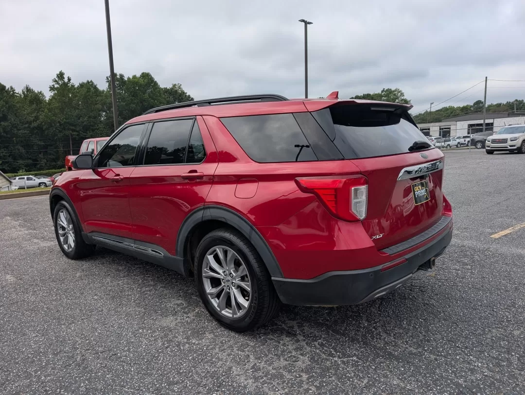 2020 Ford Explorer XLT (1FMSK7DH1LG) with an Other engine, located at 3959 U.S. 80 W, Phenix City, AL, 36870, (334) 297-4885, 32.469296, -85.135185 - **Discover Adventure with the 2020 Ford Explorer XLT at Gils Auto in Phenix City, AL!**<br /> <br /> Are you ready to elevate your family adventures and weekend getaways? The 2020 Ford Explorer XLT, a standout SUV, is designed for those who crave versatility and comfort on the road. Whether you're n - Photo#6