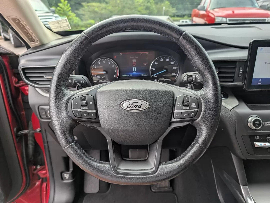 2020 Ford Explorer XLT (1FMSK7DH1LG) with an Other engine, located at 3959 U.S. 80 W, Phenix City, AL, 36870, (334) 297-4885, 32.469296, -85.135185 - **Discover Adventure with the 2020 Ford Explorer XLT at Gils Auto in Phenix City, AL!**<br /> <br /> Are you ready to elevate your family adventures and weekend getaways? The 2020 Ford Explorer XLT, a standout SUV, is designed for those who crave versatility and comfort on the road. Whether you're n - Photo#17
