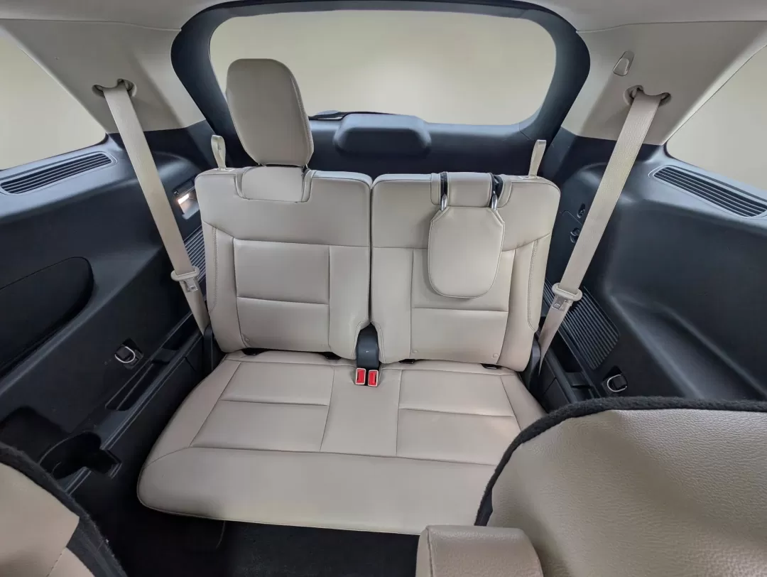 2020 Ford Explorer XLT (1FMSK7DH1LG) with an Other engine, located at 3959 U.S. 80 W, Phenix City, AL, 36870, (334) 297-4885, 32.469296, -85.135185 - **Discover Adventure with the 2020 Ford Explorer XLT at Gils Auto in Phenix City, AL!**<br /> <br /> Are you ready to elevate your family adventures and weekend getaways? The 2020 Ford Explorer XLT, a standout SUV, is designed for those who crave versatility and comfort on the road. Whether you're n - Photo#12
