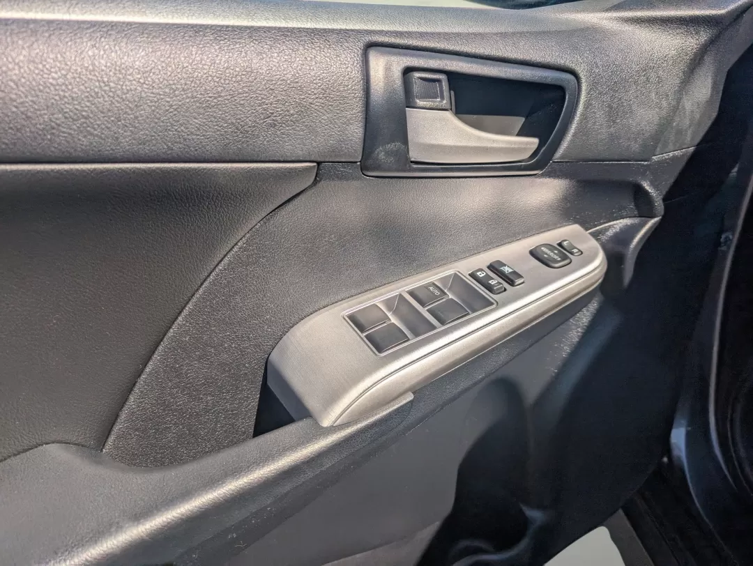 2013 Toyota Camry SE (4T1BF1FK2DU) with an Other engine, located at 7000 Northlake Connector, Columbus, GA, 31904, (706) 987-8085, 32.524975, -84.978134 - Are you a budget-conscious buyer looking for a reliable vehicle that fits seamlessly into your daily life? Look no further than this 2013 Toyota Camry, available now at Gils Auto in Phenix City, AL. Perfect for those long commutes or weekend adventures, this sedan offers a blend of comfort, safety, - Photo#8