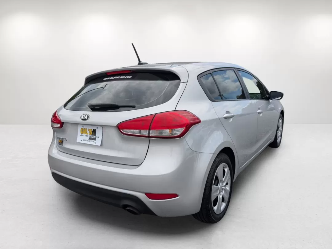 2016 /Black Kia Forte 5-Door LX (KNAFK5A80G5) with an Other engine, located at 3959 U.S. 80 W, Phenix City, AL, 36870, (334) 297-4885, 32.469296, -85.135185 - Are you ready to elevate your daily drives and discover a vehicle that perfectly balances style, comfort, and practicality? Look no further than this 2016 Kia Forte 5-Door LX, a fantastic choice for budget-conscious buyers and those seeking reliable transportation. With its sleek Silky Silver exteri - Photo#5