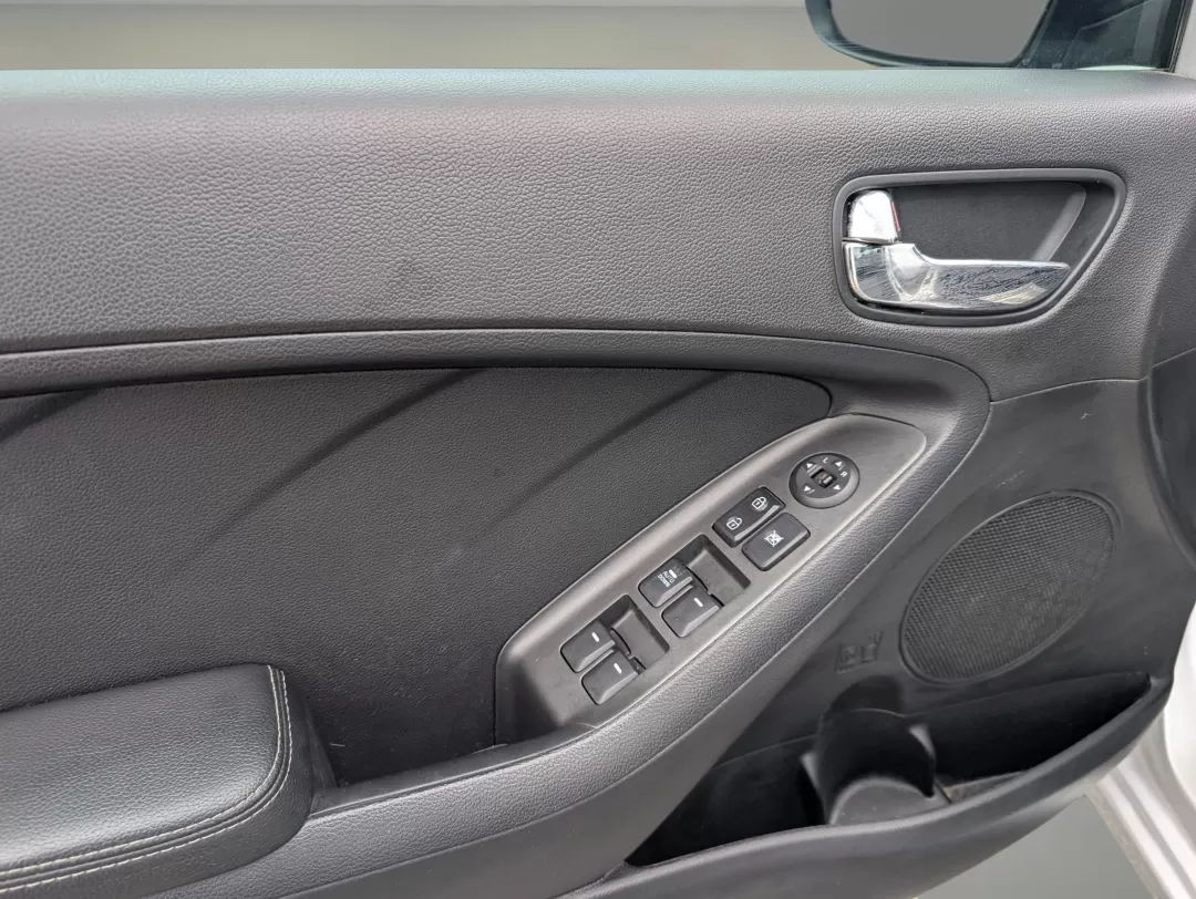 2016 /Black Kia Forte 5-Door LX (KNAFK5A80G5) with an Other engine, located at 3959 U.S. 80 W, Phenix City, AL, 36870, (334) 297-4885, 32.469296, -85.135185 - Are you ready to elevate your daily drives and discover a vehicle that perfectly balances style, comfort, and practicality? Look no further than this 2016 Kia Forte 5-Door LX, a fantastic choice for budget-conscious buyers and those seeking reliable transportation. With its sleek Silky Silver exteri - Photo#9