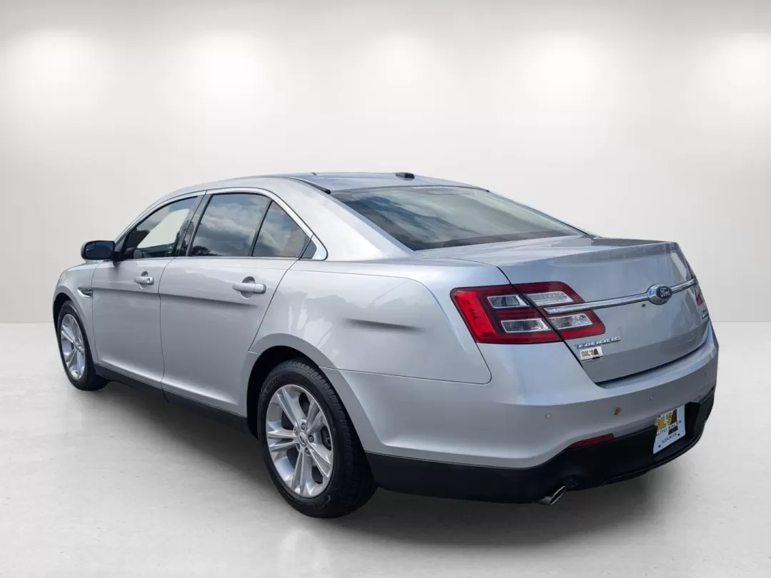 2017 Ford Taurus SEL (1FAHP2E82HG) with an Other engine, located at 3959 U.S. 80 W, Phenix City, AL, 36870, (334) 297-4885, 32.469296, -85.135185 - Are you on the hunt for a reliable sedan that suits your everyday needs without breaking the bank? Look no further! At Gils Auto, located in the heart of Phenix City, AL, we proudly present this exceptional 2017 Ford Taurus SEL, the perfect car for budget-conscious buyers and families on the go. Thi - Photo#7