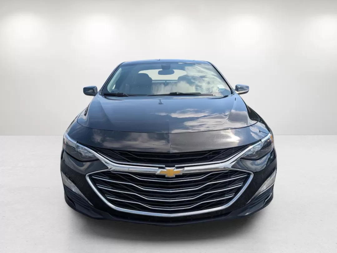 2021 /Dark Atmosphere/ Medium Ash Gray Chevrolet Malibu LT (1G1ZD5STXMF) with an Other engine, located at 3959 U.S. 80 W, Phenix City, AL, 36870, (334) 297-4885, 32.469296, -85.135185 - **Embrace the Open Road with the 2021 Chevrolet Malibu LT Perfect for Work or Play!**<br /> <br /> Are you ready to transform your daily commute or weekend adventures? Discover the 2021 Chevrolet Malibu LT, a sedan designed for comfort, efficiency, and style at Gils Auto in Phenix City, AL. This ve - Photo#2
