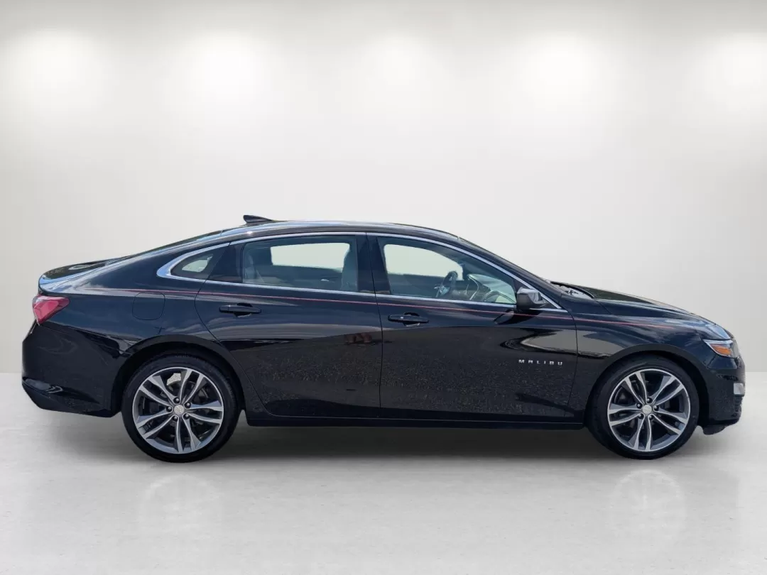 2021 /Dark Atmosphere/ Medium Ash Gray Chevrolet Malibu LT (1G1ZD5STXMF) with an Other engine, located at 3959 U.S. 80 W, Phenix City, AL, 36870, (334) 297-4885, 32.469296, -85.135185 - **Embrace the Open Road with the 2021 Chevrolet Malibu LT Perfect for Work or Play!**<br /> <br /> Are you ready to transform your daily commute or weekend adventures? Discover the 2021 Chevrolet Malibu LT, a sedan designed for comfort, efficiency, and style at Gils Auto in Phenix City, AL. This ve - Photo#4