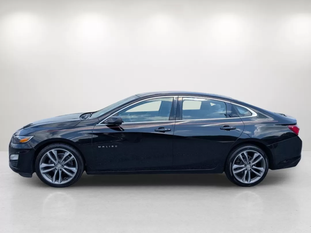 2021 /Dark Atmosphere/ Medium Ash Gray Chevrolet Malibu LT (1G1ZD5STXMF) with an Other engine, located at 3959 U.S. 80 W, Phenix City, AL, 36870, (334) 297-4885, 32.469296, -85.135185 - **Embrace the Open Road with the 2021 Chevrolet Malibu LT Perfect for Work or Play!**<br /> <br /> Are you ready to transform your daily commute or weekend adventures? Discover the 2021 Chevrolet Malibu LT, a sedan designed for comfort, efficiency, and style at Gils Auto in Phenix City, AL. This ve - Photo#8
