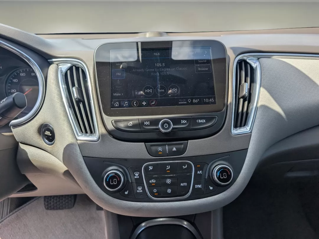 2021 /Dark Atmosphere/ Medium Ash Gray Chevrolet Malibu LT (1G1ZD5STXMF) with an Other engine, located at 3959 U.S. 80 W, Phenix City, AL, 36870, (334) 297-4885, 32.469296, -85.135185 - **Embrace the Open Road with the 2021 Chevrolet Malibu LT Perfect for Work or Play!**<br /> <br /> Are you ready to transform your daily commute or weekend adventures? Discover the 2021 Chevrolet Malibu LT, a sedan designed for comfort, efficiency, and style at Gils Auto in Phenix City, AL. This ve - Photo#14