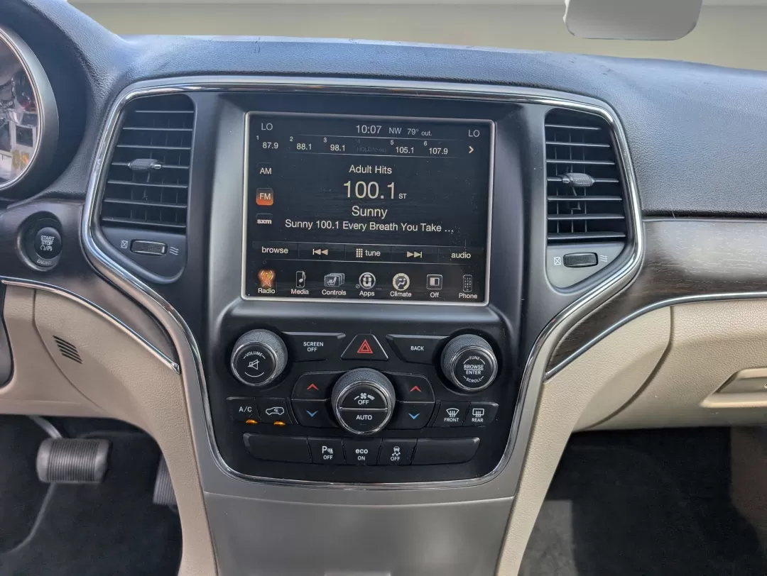 2015 /Lt Frost Beige/Black Jeep Grand Cherokee Limited (1C4RJEBG6FC) with an Other engine, located at 3959 U.S. 80 W, Phenix City, AL, 36870, (334) 297-4885, 32.469296, -85.135185 - Experience life's adventures with the 2015 Jeep Grand Cherokee Limited, available now at Gils Auto in Phenix City, AL. This sport utility vehicle is designed for those who seek freedom on the open road without compromising on comfort or style. Whether you're planning a weekend getaway or need a reli - Photo#13