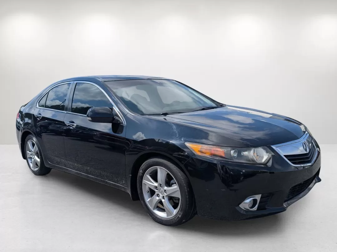 2013 Acura TSX (JH4CU2F4XDC) with an Other engine, located at 3959 U.S. 80 W, Phenix City, AL, 36870, (334) 297-4885, 32.469296, -85.135185 - Elevate your daily commute and weekend adventures with the 2013 Acura TSX, a stylish sedan that perfectly blends luxury, performance, and practicality. Whether you're navigating the busy streets of Phenix City or cruising along U.S. 80, this vehicle is designed for those who appreciate the finer thi - Photo#3