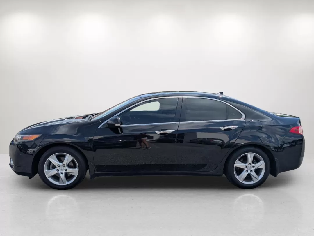 2013 Acura TSX (JH4CU2F4XDC) with an Other engine, located at 3959 U.S. 80 W, Phenix City, AL, 36870, (334) 297-4885, 32.469296, -85.135185 - Elevate your daily commute and weekend adventures with the 2013 Acura TSX, a stylish sedan that perfectly blends luxury, performance, and practicality. Whether you're navigating the busy streets of Phenix City or cruising along U.S. 80, this vehicle is designed for those who appreciate the finer thi - Photo#8
