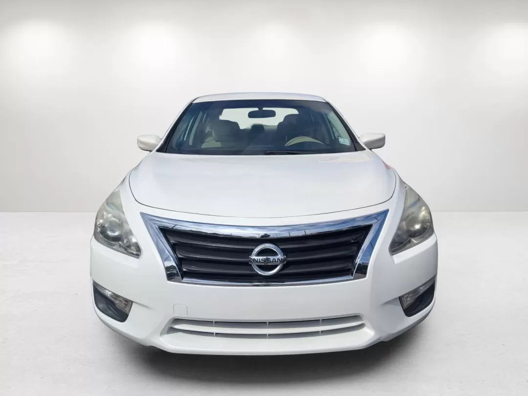 2015 /Beige Nissan Altima 2.5 S (1N4AL3AP9FN) with an Other engine, located at 3959 U.S. 80 W, Phenix City, AL, 36870, (334) 297-4885, 32.469296, -85.135185 - ### Discover Your Next Adventure with This 2015 Nissan Altima at Gils Auto!<br /> <br /> Are you in the market for a reliable sedan that fits seamlessly into your busy lifestyle? Look no further than this stunning 2015 Nissan Altima 2.5 S, available now at Gils Auto in Phenix City, AL. Whether you'r - Photo#2