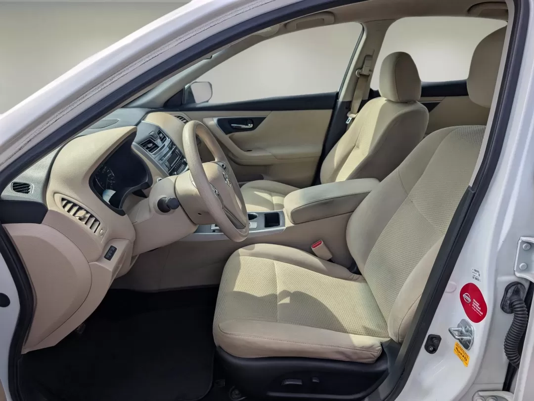 2015 /Beige Nissan Altima 2.5 S (1N4AL3AP9FN) with an Other engine, located at 3959 U.S. 80 W, Phenix City, AL, 36870, (334) 297-4885, 32.469296, -85.135185 - ### Discover Your Next Adventure with This 2015 Nissan Altima at Gils Auto!<br /> <br /> Are you in the market for a reliable sedan that fits seamlessly into your busy lifestyle? Look no further than this stunning 2015 Nissan Altima 2.5 S, available now at Gils Auto in Phenix City, AL. Whether you'r - Photo#10