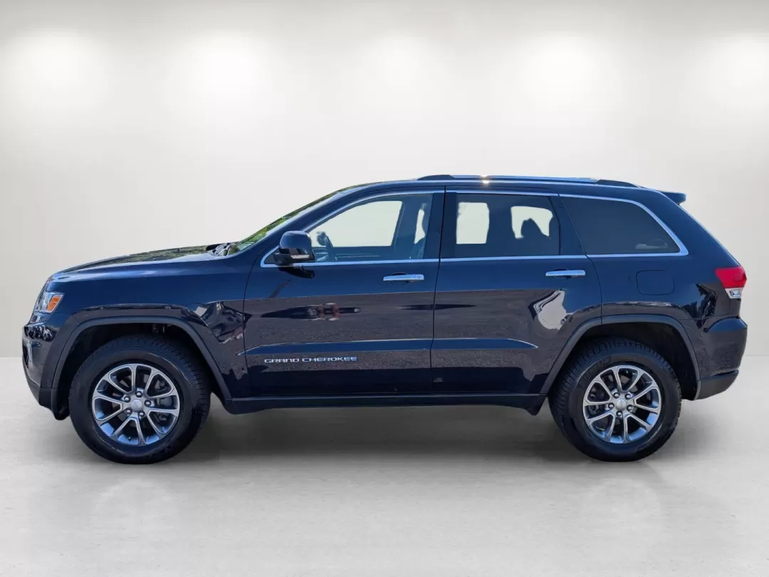 2014 /Black Jeep Grand Cherokee Limited (1C4RJFBG7EC) with an Other engine, located at 804 22nd Ave, Phenix City, AL, 36870, (334) 297-1860, 32.484749, -85.024475 - **Adventure Awaits: 2014 Jeep Grand Cherokee Limited at Gils Auto - Phenix City #2**<br /> <br /> Are you ready to elevate your driving experience? Picture yourself navigating the stunning landscapes of Phenix City, AL, in a vehicle that combines luxury, capability, and comfort. The 2014 Jeep Grand - Photo#7