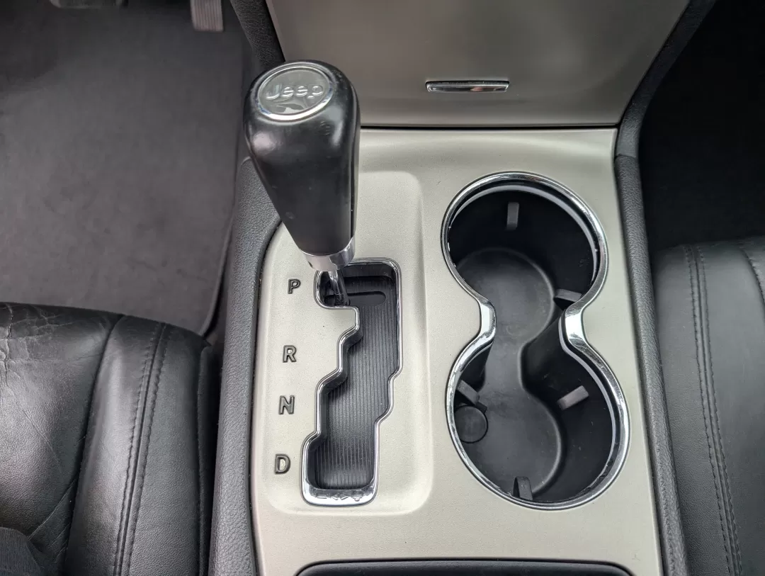 2013 /Black Jeep Grand Cherokee Laredo (1C4RJFAG6DC) with an Other engine, located at 3959 U.S. 80 W, Phenix City, AL, 36870, (334) 297-4885, 32.469296, -85.135185 - **Experience Adventure with the 2013 Jeep Grand Cherokee Laredo at Gils Auto!**<br /> <br /> Are you ready to elevate your adventures with a vehicle that can handle everything life throws your way? Look no further than the 2013 Jeep Grand Cherokee Laredo, available now at Gils Auto in Phenix City, A - Photo#12
