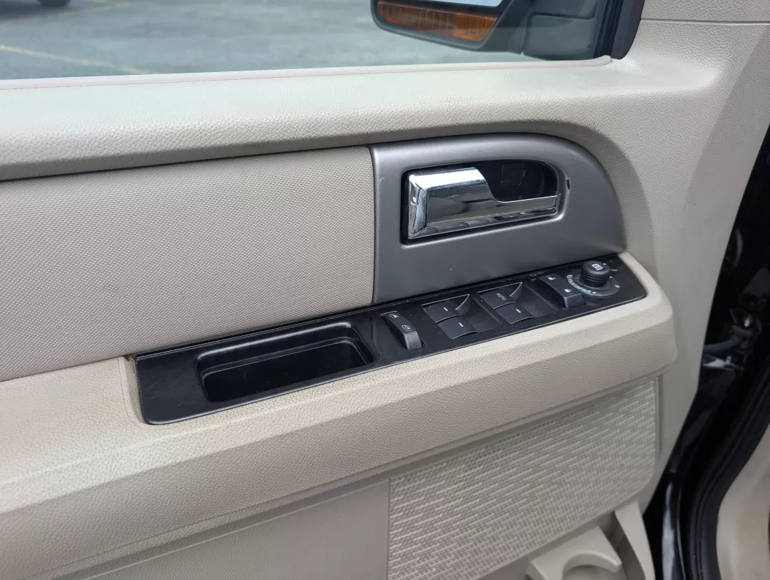 2012 Ford Expedition Limited (1FMJU1K56CE) with an Other engine, located at 3959 U.S. 80 W, Phenix City, AL, 36870, (334) 297-4885, 32.469296, -85.135185 - **Discover Your Next Adventure with the 2012 Ford Expedition Limited at Gils Auto!**<br /> <br /> Are you ready to elevate your family outings or weekend adventures? The 2012 Ford Expedition Limited is your perfect companion. With an impressive blend of spaciousness, comfort, and capability, this SU - Photo#8