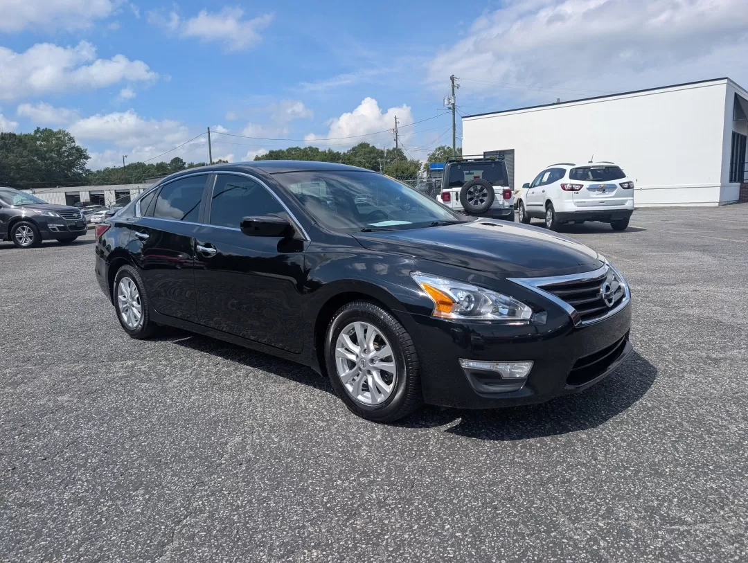 2014 /Charcoal Nissan Altima 2.5 S (1N4AL3AP4EC) with an Other engine, located at 3959 U.S. 80 W, Phenix City, AL, 36870, (334) 297-4885, 32.469296, -85.135185 - 2014 Nissan Altima 2.5 S - Photo#2