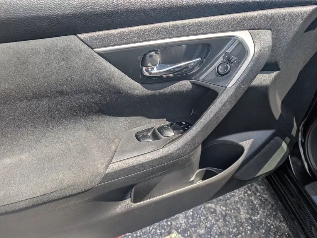 2014 /Charcoal Nissan Altima 2.5 S (1N4AL3AP4EC) with an Other engine, located at 3959 U.S. 80 W, Phenix City, AL, 36870, (334) 297-4885, 32.469296, -85.135185 - 2014 Nissan Altima 2.5 S - Photo#8