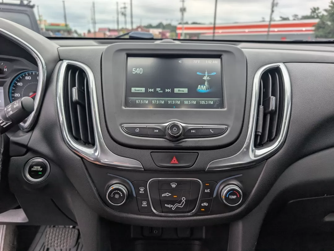 2018 /Jet Black Chevrolet Equinox LT (3GNAXJEV6JS) with an Other engine, located at 3959 U.S. 80 W, Phenix City, AL, 36870, (334) 297-4885, 32.469296, -85.135185 - Are you ready to elevate your daily drive and embark on new adventures? Discover the perfect blend of comfort, technology, and reliability with this 2018 Chevrolet Equinox LT, ideal for families, commuters, and weekend explorers alike. At Gils Auto in Phenix City, AL, we offer an incredible opportun - Photo#12