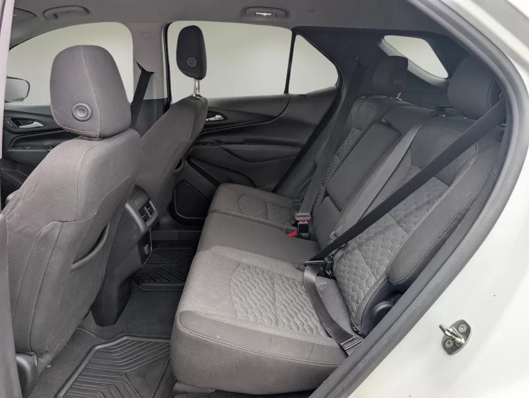 2018 /Jet Black Chevrolet Equinox LT (3GNAXJEV6JS) with an Other engine, located at 3959 U.S. 80 W, Phenix City, AL, 36870, (334) 297-4885, 32.469296, -85.135185 - Are you ready to elevate your daily drive and embark on new adventures? Discover the perfect blend of comfort, technology, and reliability with this 2018 Chevrolet Equinox LT, ideal for families, commuters, and weekend explorers alike. At Gils Auto in Phenix City, AL, we offer an incredible opportun - Photo#11