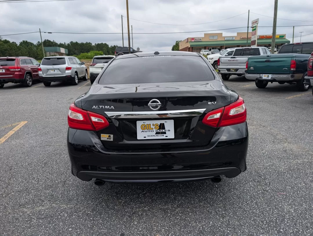 2016 /Charcoal Nissan Altima 2.5 SV (1N4AL3AP2GC) with an Other engine, located at 3959 U.S. 80 W, Phenix City, AL, 36870, (334) 297-4885, 32.469296, -85.135185 - Looking for a reliable and stylish sedan that fits seamlessly into your busy lifestyle? Look no further than this stunning 2016 Nissan Altima 2.5 SV, perfect for daily commutes, family outings, or weekend getaways. With its sleek Super Black exterior and comfortable charcoal cloth interior, this veh - Photo#5