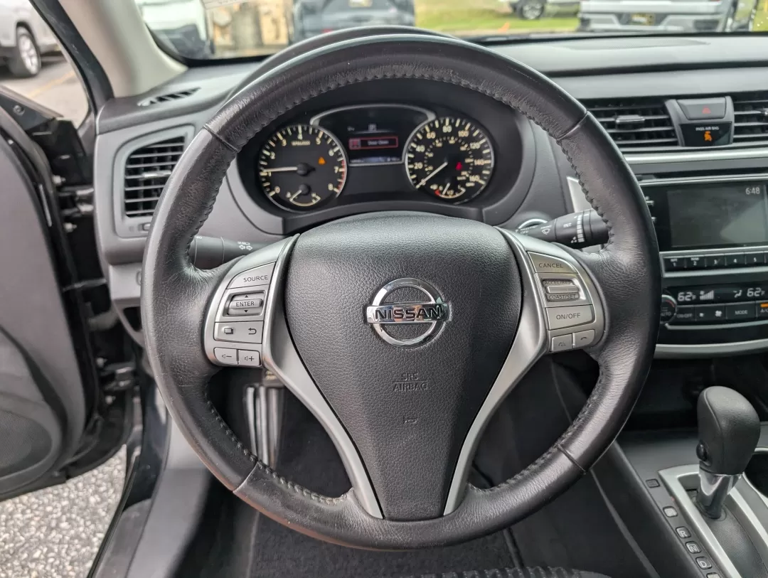 2016 /Charcoal Nissan Altima 2.5 SV (1N4AL3AP2GC) with an Other engine, located at 3959 U.S. 80 W, Phenix City, AL, 36870, (334) 297-4885, 32.469296, -85.135185 - Looking for a reliable and stylish sedan that fits seamlessly into your busy lifestyle? Look no further than this stunning 2016 Nissan Altima 2.5 SV, perfect for daily commutes, family outings, or weekend getaways. With its sleek Super Black exterior and comfortable charcoal cloth interior, this veh - Photo#15