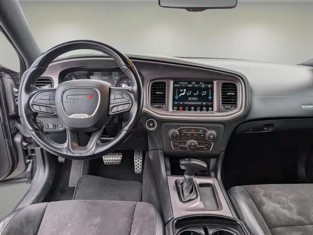 2020 /Black Dodge Charger GT (2C3CDXHG3LH) with an Other engine, located at 3959 U.S. 80 W, Phenix City, AL, 36870, (334) 297-4885, 32.469296, -85.135185 - **Experience the Thrill of the Open Road with the 2020 Dodge Charger GT at Gils Auto in Phenix City, AL!**<br /> <br /> Are you ready to elevate your driving lifestyle? The 2020 Dodge Charger GT is the perfect choice for those who crave excitement on the road, whether you're a commuter navigating Ph - Photo#12