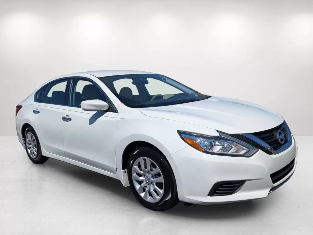 2017 /Beige Nissan Altima 2.5 S (1N4AL3AP5HC) with an Other engine, located at 7000 Northlake Connector, Columbus, GA, 31904, (706) 987-8085, 32.524975, -84.978134 - **Discover the Perfect Family Sedan at Gils Auto - Columbus #2!**<br /> <br /> Are you looking for a reliable and stylish vehicle that fits your busy lifestyle? Whether you're commuting to work, shuttling the kids to school, or planning a weekend getaway, the 2017 Nissan Altima 2.5 S is the perfect - Photo#2