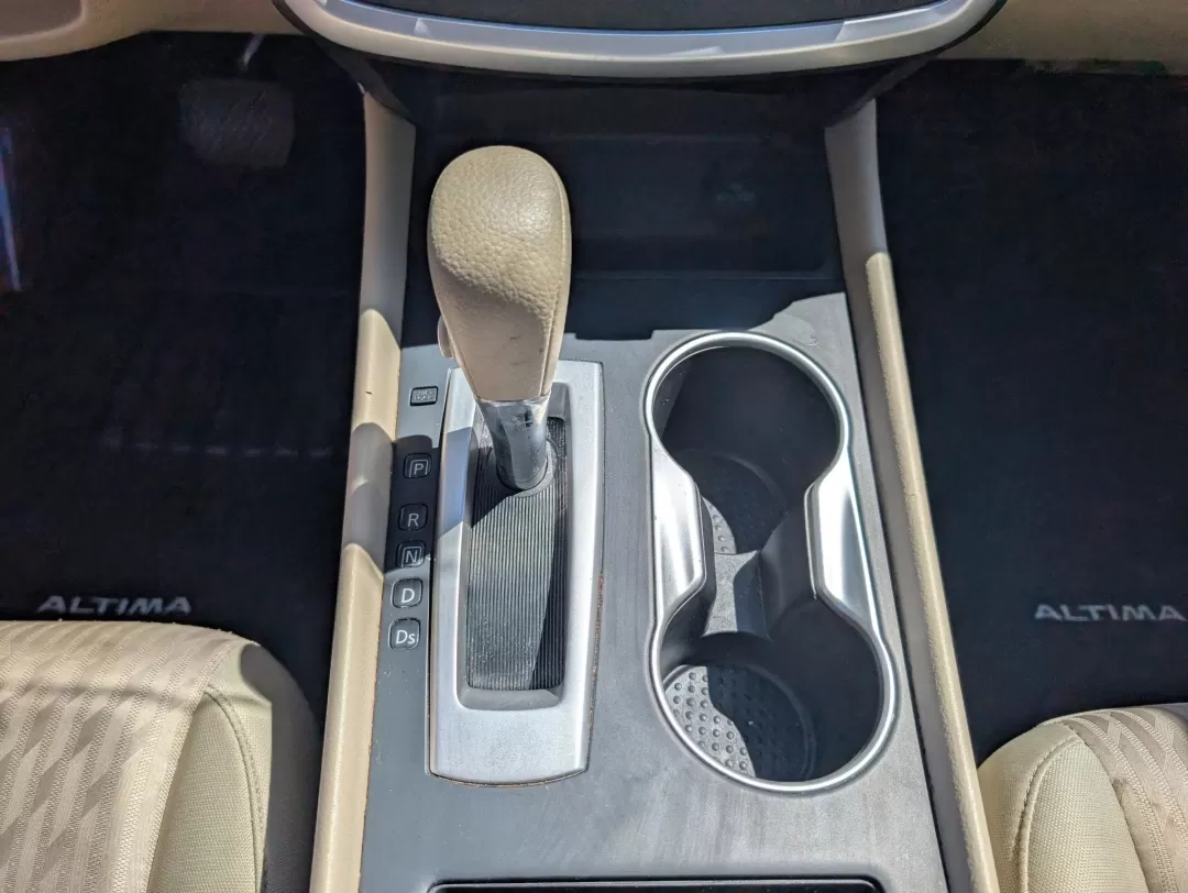 2017 /Beige Nissan Altima 2.5 S (1N4AL3AP5HC) with an Other engine, located at 7000 Northlake Connector, Columbus, GA, 31904, (706) 987-8085, 32.524975, -84.978134 - **Discover the Perfect Family Sedan at Gils Auto - Columbus #2!**<br /> <br /> Are you looking for a reliable and stylish vehicle that fits your busy lifestyle? Whether you're commuting to work, shuttling the kids to school, or planning a weekend getaway, the 2017 Nissan Altima 2.5 S is the perfect - Photo#13