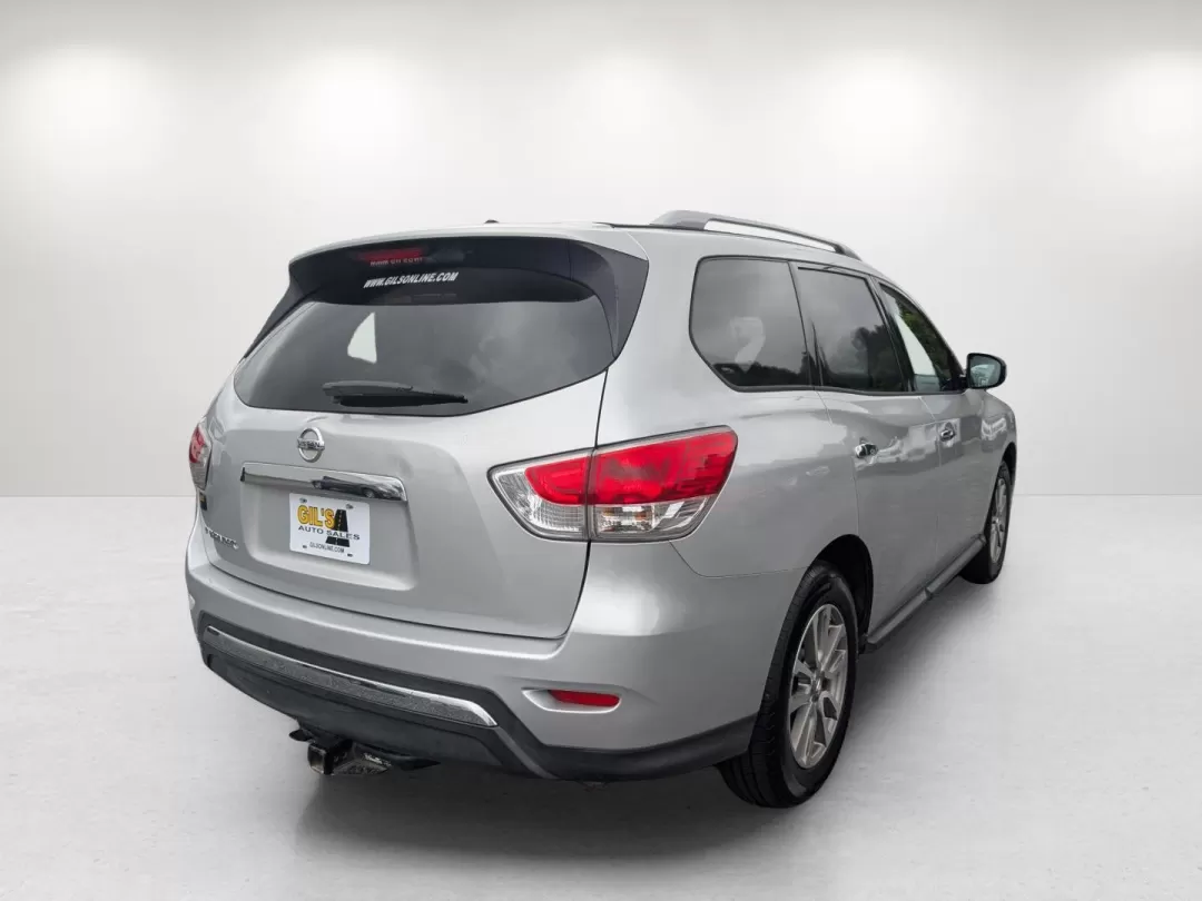 2016 Nissan Pathfinder S (5N1AR2MN0GC) with an Other engine, located at 3959 U.S. 80 W, Phenix City, AL, 36870, (334) 297-4885, 32.469296, -85.135185 - **Discover an Adventure with the 2016 Nissan Pathfinder S The Ideal Family SUV!**<br /> <br /> Are you searching for a reliable and spacious SUV that can seamlessly accommodate your family's lifestyle? Look no further than the 2016 Nissan Pathfinder S, now available at Gils Auto in Phenix City, AL. - Photo#4