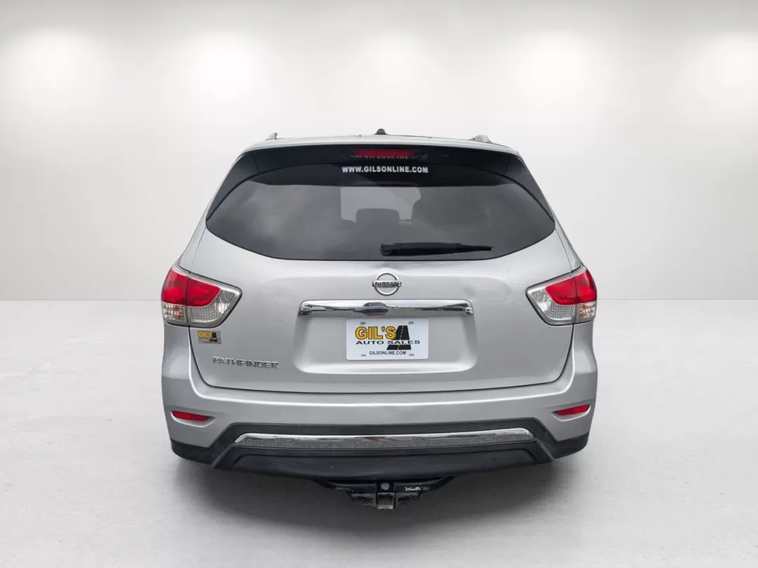2016 Nissan Pathfinder S (5N1AR2MN0GC) with an Other engine, located at 3959 U.S. 80 W, Phenix City, AL, 36870, (334) 297-4885, 32.469296, -85.135185 - **Discover an Adventure with the 2016 Nissan Pathfinder S The Ideal Family SUV!**<br /> <br /> Are you searching for a reliable and spacious SUV that can seamlessly accommodate your family's lifestyle? Look no further than the 2016 Nissan Pathfinder S, now available at Gils Auto in Phenix City, AL. - Photo#5