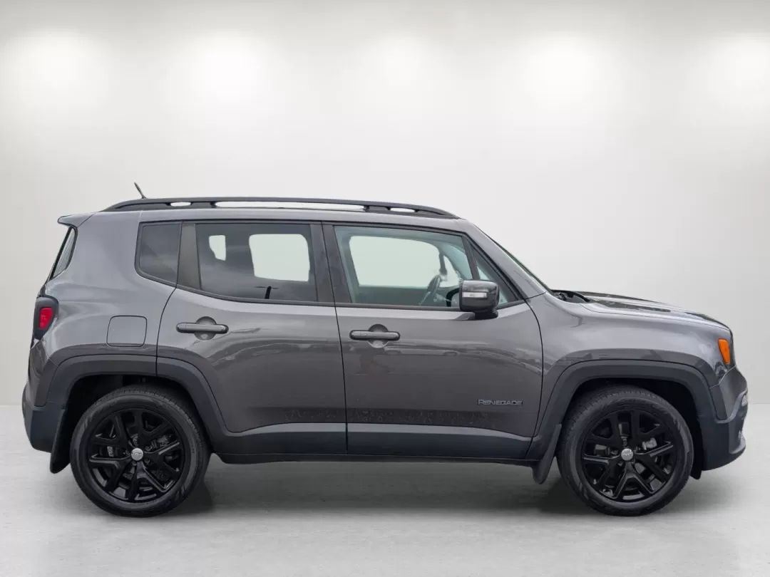 2017 /Black Jeep Renegade Altitude (ZACCJABB4HP) with an Other engine, located at 3959 U.S. 80 W, Phenix City, AL, 36870, (334) 297-4885, 32.469296, -85.135185 - Are you searching for the perfect vehicle for your next adventure or daily commute? Look no further! Gils Auto in Phenix City, AL, has just what you need with this stunning 2017 Jeep Renegade Altitude. With a versatile design and plenty of tech features, this crossover is ideal for both weekend geta - Photo#3