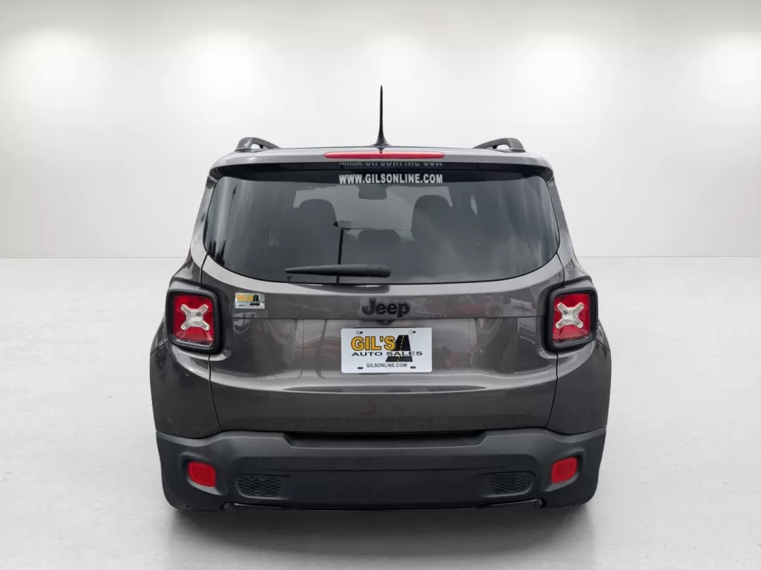 2017 /Black Jeep Renegade Altitude (ZACCJABB4HP) with an Other engine, located at 3959 U.S. 80 W, Phenix City, AL, 36870, (334) 297-4885, 32.469296, -85.135185 - Are you searching for the perfect vehicle for your next adventure or daily commute? Look no further! Gils Auto in Phenix City, AL, has just what you need with this stunning 2017 Jeep Renegade Altitude. With a versatile design and plenty of tech features, this crossover is ideal for both weekend geta - Photo#5