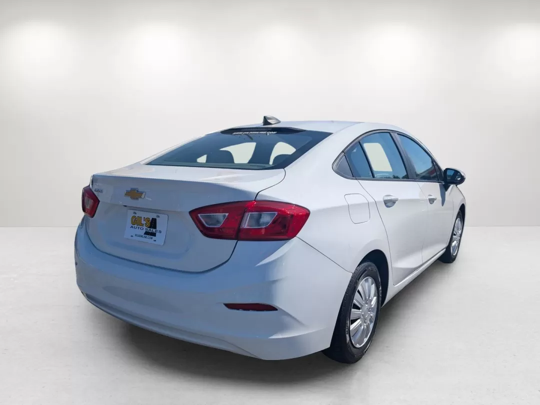2017 /Dark Atmosphere/Medium Atmosphere Chevrolet Cruze LS (3G1BC5SM0HS) with an Other engine, located at 3959 U.S. 80 W, Phenix City, AL, 36870, (334) 297-4885, 32.469296, -85.135185 - Looking for a reliable vehicle that perfectly balances comfort, efficiency, and style? Whether you're a busy professional navigating daily commutes or a growing family seeking a versatile sedan for school runs and weekend outings, the 2017 Chevrolet Cruze LS is the ideal choice. At Gils Auto in Phen - Photo#5
