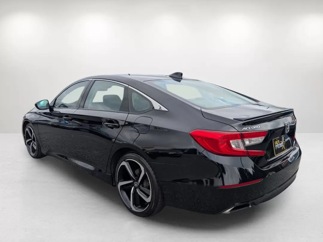 2022 Honda Accord Sedan Sport SE (1HGCV1F44NA) with an Other engine, located at 3959 U.S. 80 W, Phenix City, AL, 36870, (334) 297-4885, 32.469296, -85.135185 - Upgrade your commuting experience and embrace the road with this stylish 2022 Honda Accord Sedan, available now at Gils Auto in Phenix City, AL. Positioned perfectly for those looking for reliability and versatility, this vehicle is not just a car; it's a lifestyle choice. Whether you're gearing up - Photo#6