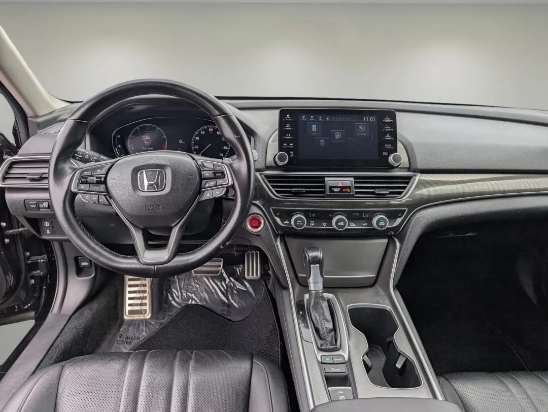 2022 Honda Accord Sedan Sport SE (1HGCV1F44NA) with an Other engine, located at 3959 U.S. 80 W, Phenix City, AL, 36870, (334) 297-4885, 32.469296, -85.135185 - Upgrade your commuting experience and embrace the road with this stylish 2022 Honda Accord Sedan, available now at Gils Auto in Phenix City, AL. Positioned perfectly for those looking for reliability and versatility, this vehicle is not just a car; it's a lifestyle choice. Whether you're gearing up - Photo#11