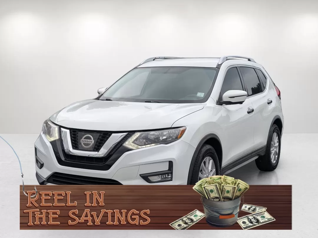 2017 /Charcoal Nissan Rogue SV (KNMAT2MT0HP) with an Other engine, located at 3959 U.S. 80 W, Phenix City, AL, 36870, (334) 297-4885, 32.469296, -85.135185 - Discover your next adventure with the 2017 Nissan Rogue SV, now available at Gils Auto in Phenix City, AL! Whether you're commuting to work, taking the kids to school, or embarking on weekend getaways, this SUV seamlessly combines style, comfort, and practicality. This vehicle is perfect for growing - Photo#0