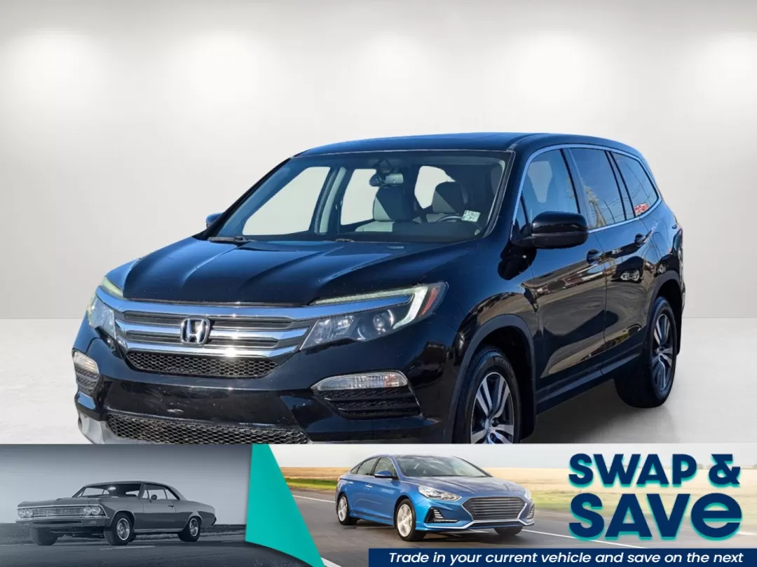2017 Honda Pilot EX-L (5FNYF5H50HB) with an Other engine, located at 3959 U.S. 80 W, Phenix City, AL, 36870, (334) 297-4885, 32.469296, -85.135185 - Discover the perfect blend of comfort and versatility with the 2017 Honda Pilot EX-L, now available at Gils Auto in Phenix City, AL. Whether you're carting around a growing family, embarking on spontaneous weekend getaways, or navigating long commutes, this spacious SUV is designed for an active lif - Photo#0