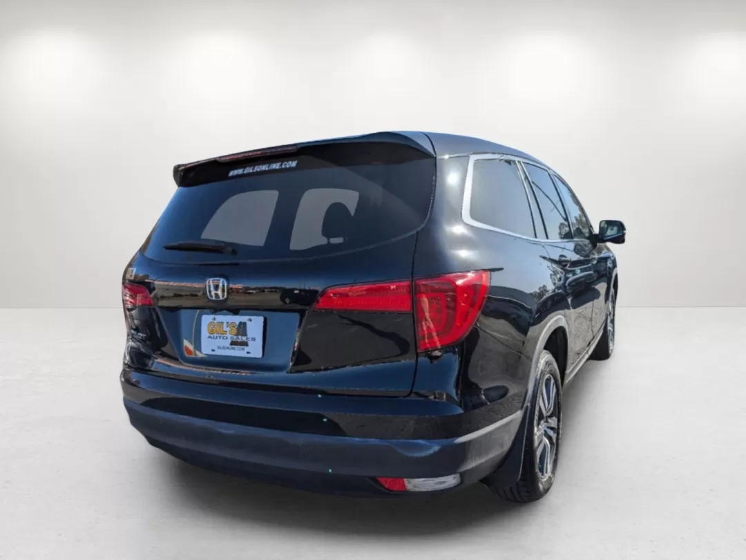 2017 Honda Pilot EX-L (5FNYF5H50HB) with an Other engine, located at 3959 U.S. 80 W, Phenix City, AL, 36870, (334) 297-4885, 32.469296, -85.135185 - Discover the perfect blend of comfort and versatility with the 2017 Honda Pilot EX-L, now available at Gils Auto in Phenix City, AL. Whether you're carting around a growing family, embarking on spontaneous weekend getaways, or navigating long commutes, this spacious SUV is designed for an active lif - Photo#4