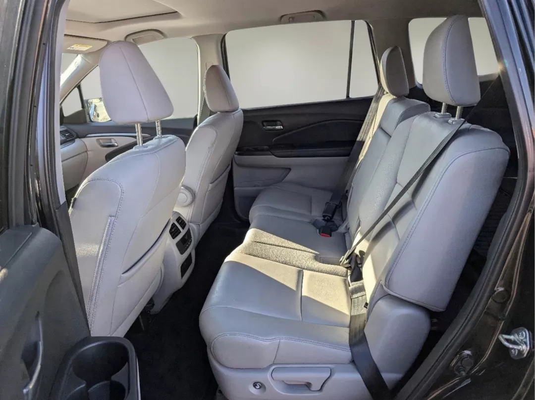 2017 Honda Pilot EX-L (5FNYF5H50HB) with an Other engine, located at 3959 U.S. 80 W, Phenix City, AL, 36870, (334) 297-4885, 32.469296, -85.135185 - Discover the perfect blend of comfort and versatility with the 2017 Honda Pilot EX-L, now available at Gils Auto in Phenix City, AL. Whether you're carting around a growing family, embarking on spontaneous weekend getaways, or navigating long commutes, this spacious SUV is designed for an active lif - Photo#10