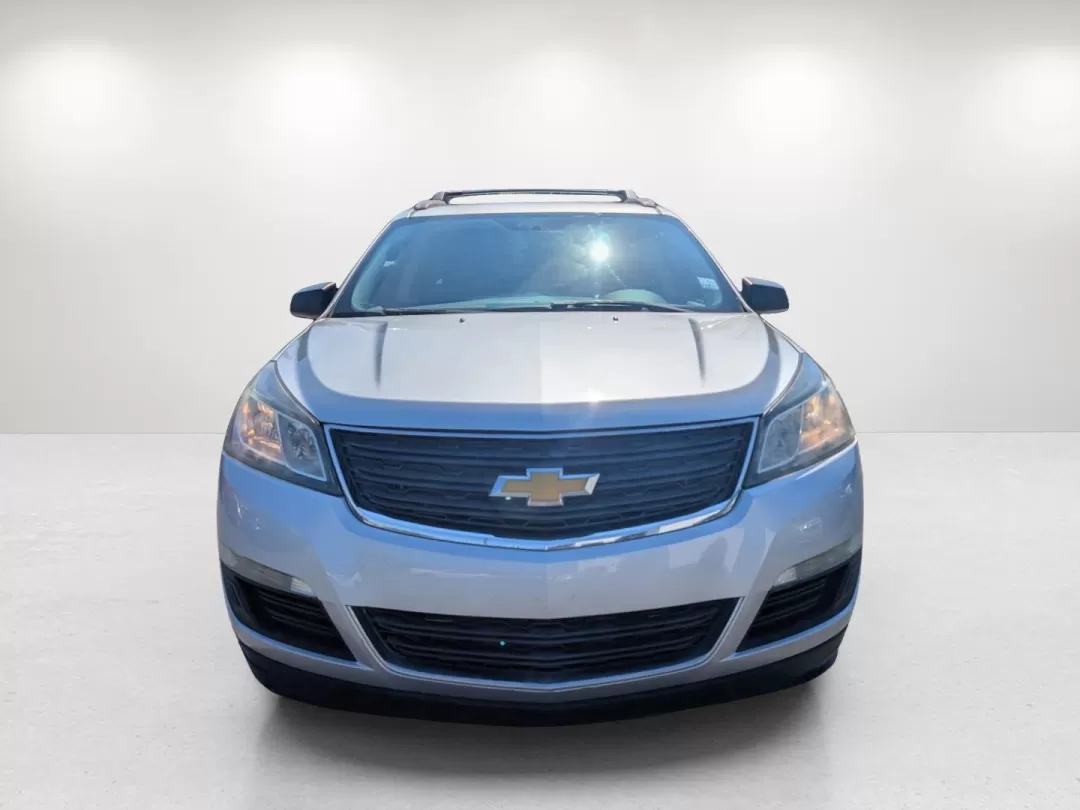 2013 /Dk Titanium/Lt Titanium Chevrolet Traverse LS (1GNKRFED4DJ) with an Other engine, located at 804 22nd Ave, Phenix City, AL, 36870, (334) 297-1860, 32.484749, -85.024475 - Experience the ultimate family adventure with our 2013 Chevrolet Traverse LS, a perfect blend of space, comfort, and reliability that caters to the needs of growing families or those who love to explore! With ample seating for up to eight passengers and a spacious interior, this SUV is ideal for roa - Photo#1