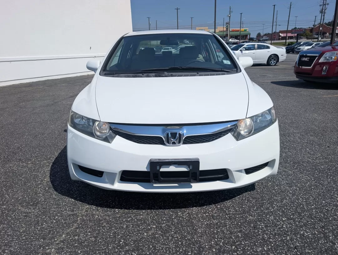 2009 Honda Civic Sdn LX (2HGFA16599H) with an Other engine, located at 3959 U.S. 80 W, Phenix City, AL, 36870, (334) 297-4885, 32.469296, -85.135185 - **Discover Your Next Adventure with the 2009 Honda Civic LX at Gils Auto!**<br /> <br /> Are you looking for a dependable vehicle that aligns with your busy lifestyle? The 2009 Honda Civic LX, available at Gils Auto in Phenix City, AL, is the perfect blend of efficiency and comfort, making it the id - Photo#1