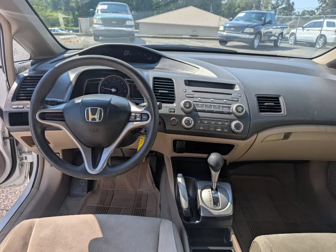 2009 Honda Civic Sdn LX (2HGFA16599H) with an Other engine, located at 3959 U.S. 80 W, Phenix City, AL, 36870, (334) 297-4885, 32.469296, -85.135185 - **Discover Your Next Adventure with the 2009 Honda Civic LX at Gils Auto!**<br /> <br /> Are you looking for a dependable vehicle that aligns with your busy lifestyle? The 2009 Honda Civic LX, available at Gils Auto in Phenix City, AL, is the perfect blend of efficiency and comfort, making it the id - Photo#11