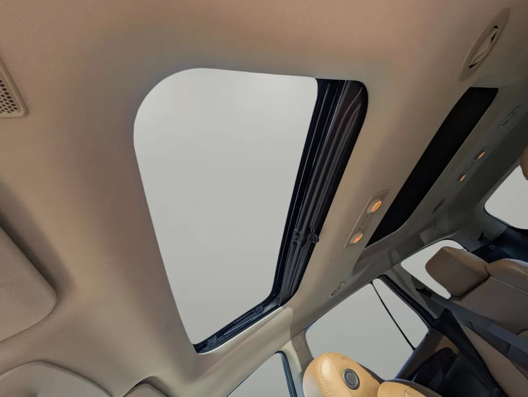 2016 /Choccachino Buick Enclave Leather (5GAKRBKD8GJ) with an Other engine, located at 3959 U.S. 80 W, Phenix City, AL, 36870, (334) 297-4885, 32.469296, -85.135185 - **Discover the Perfect Family Adventure Vehicle: 2016 Buick Enclave at Gils Auto - Phenix City!**<br /> <br /> Are you ready to elevate your family's travel experience? The 2016 Buick Enclave is not just a vehicle; it's a lifestyle upgrade designed for those who value comfort, safety, and versatilit - Photo#17